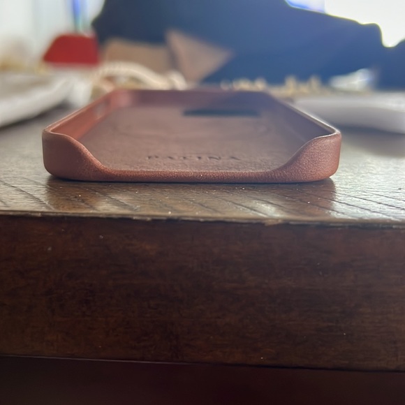 iPhone 13 pro brown case from Portland leather - Picture 3 of 3